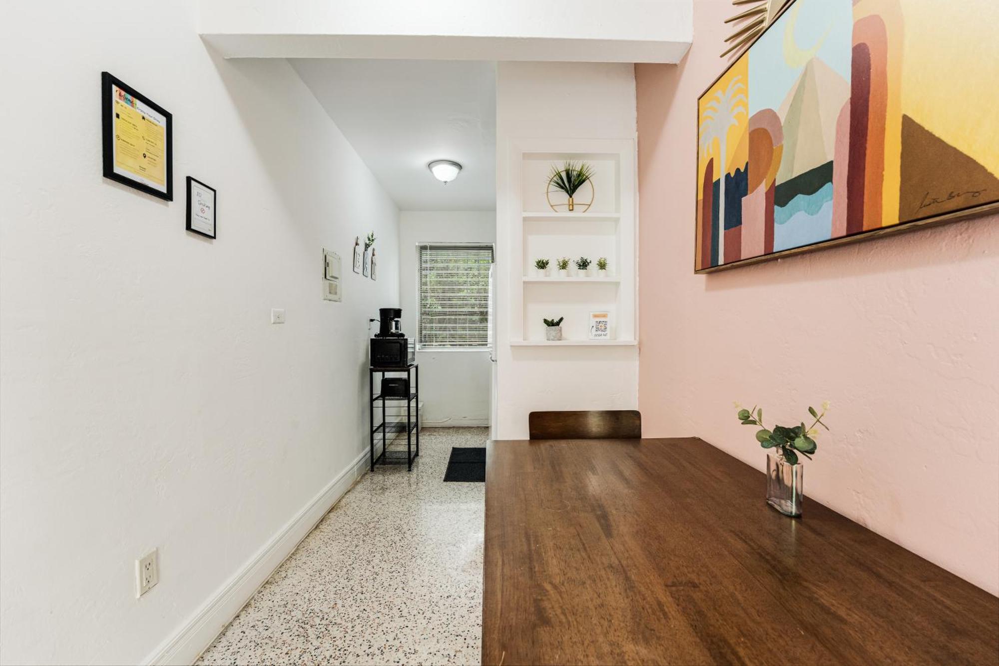 Stylish 1Br Apt Minutes From Brickell ميامي المظهر الخارجي الصورة