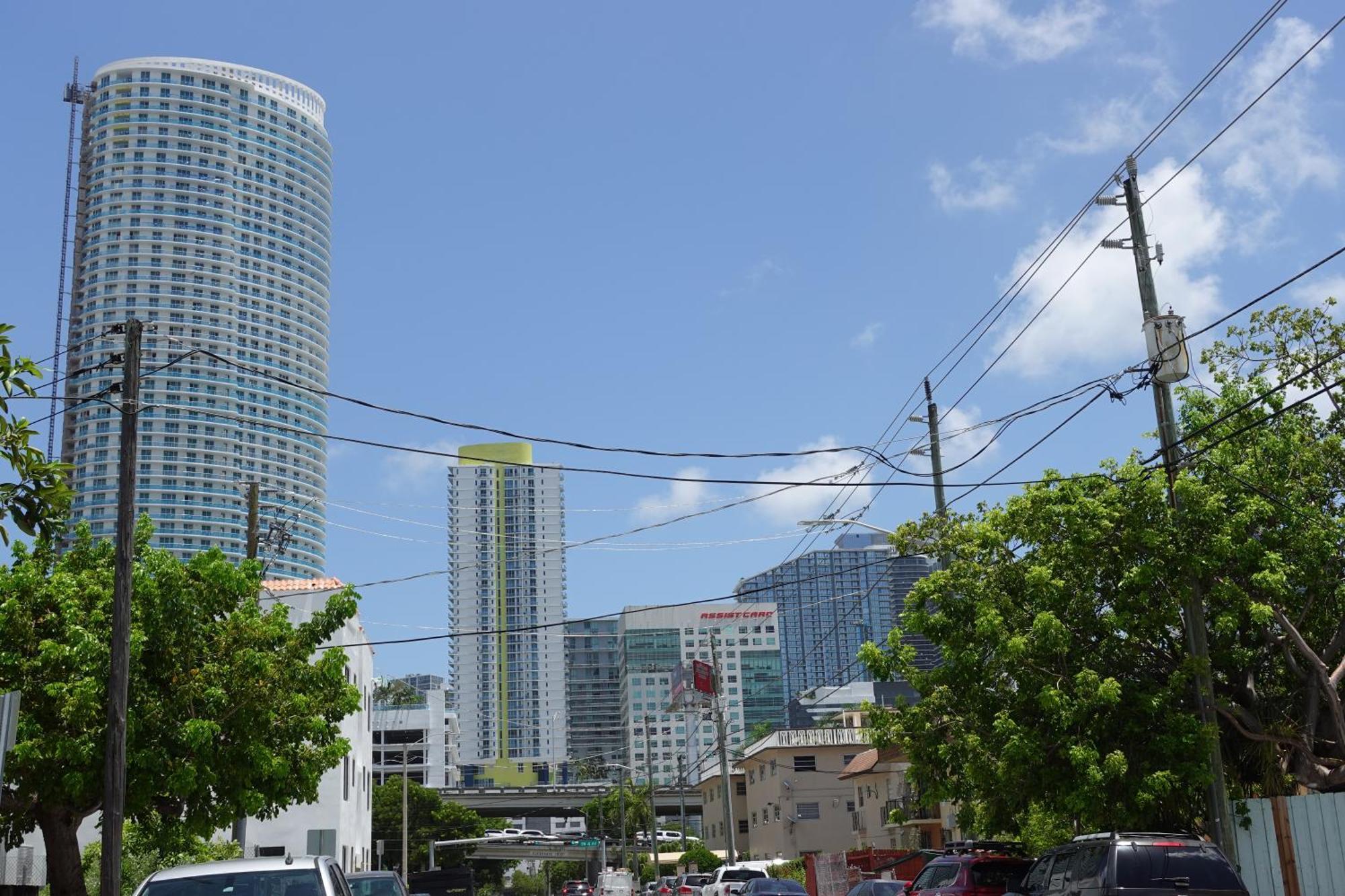 Stylish 1Br Apt Minutes From Brickell ميامي المظهر الخارجي الصورة